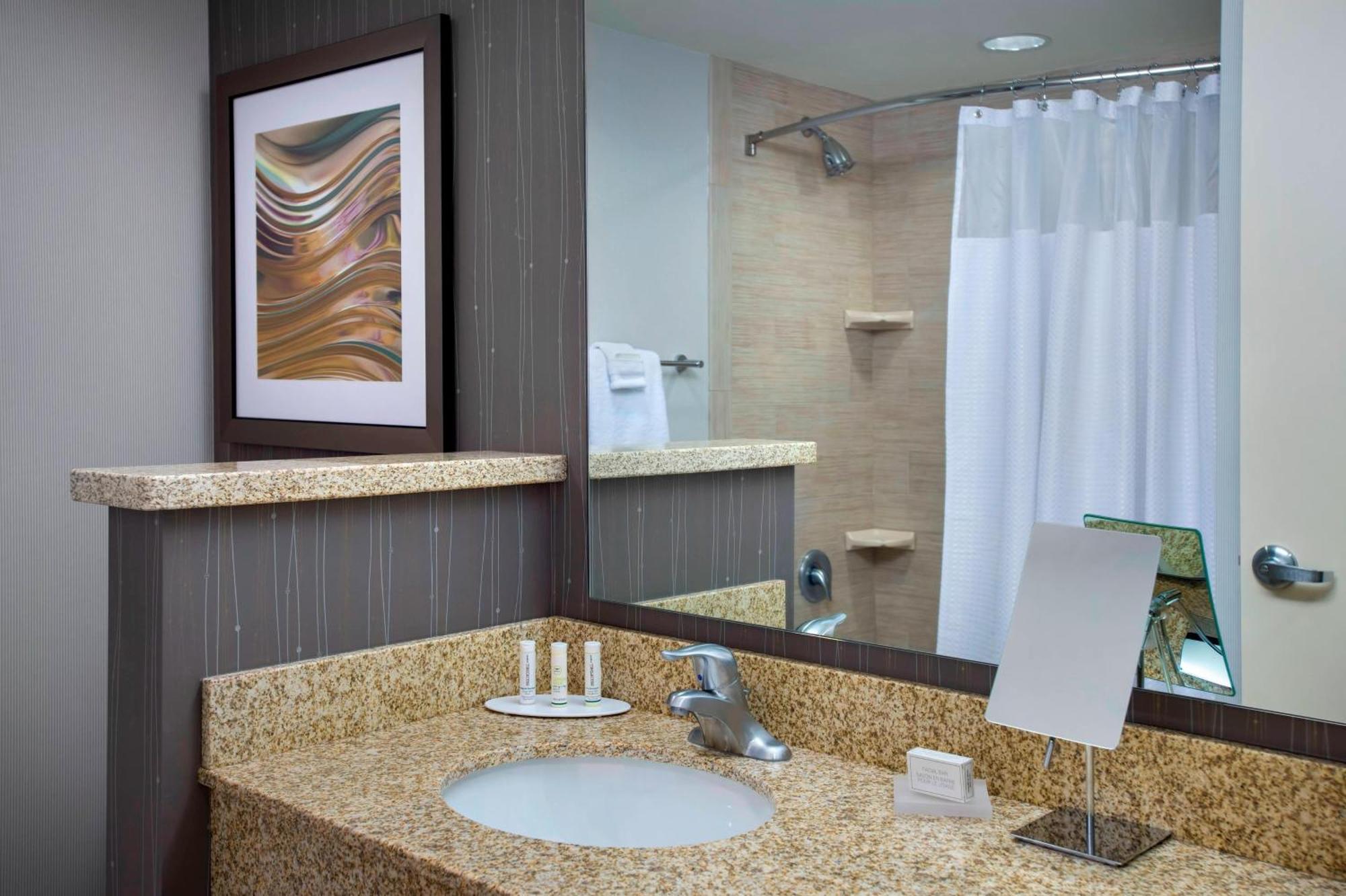 Courtyard By Marriott Philadelphia Lansdale Hotel Ngoại thất bức ảnh